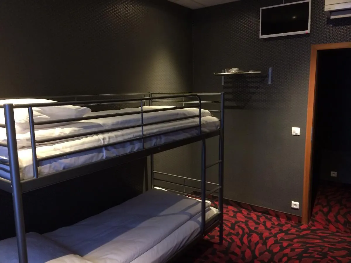 Loft Car Factory Hostel Warsaw